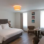 Le Relais De Bogis Hotell *