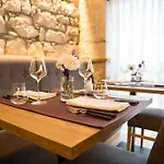 Le Relais De Bogis Hotel *