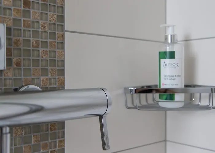 Le Relais De Bogis Ξενοδοχείο *