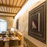 Le Relais De Bogis Hotel *