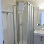 Le Relais De Bogis Hotel *
