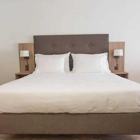Le Relais De Bogis Hotel *